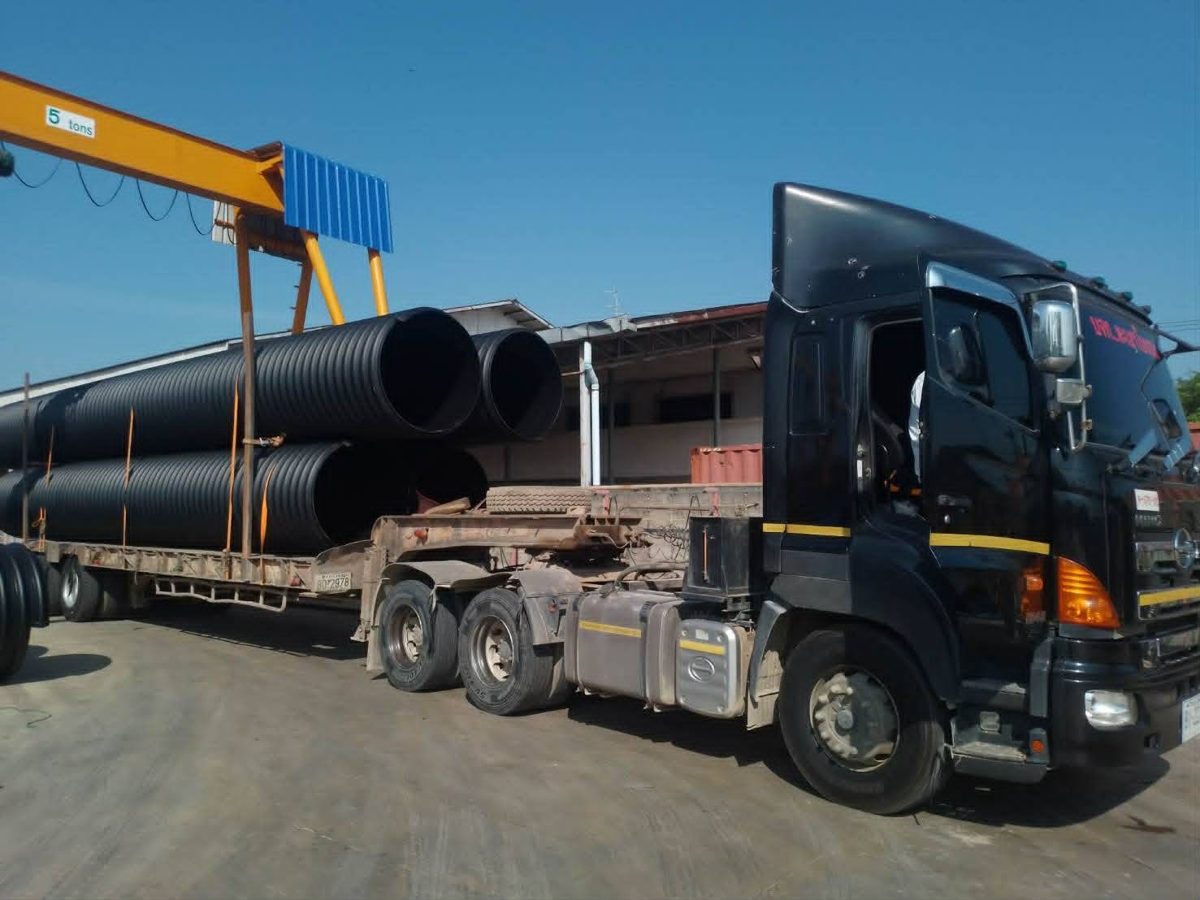 โซนเตรียมสินค้าและขนส่งท่อ HDPE ทั่วประเทศ