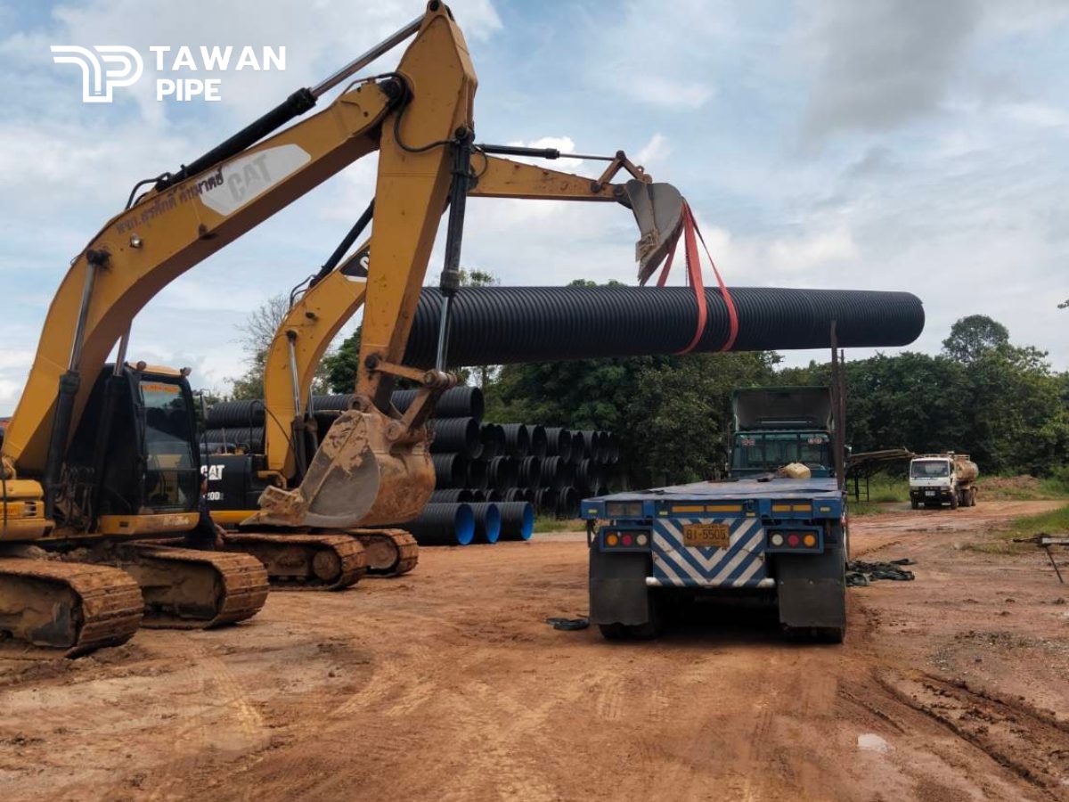 ท่อลอนระบายน้ำ HDPE เสริมเหล็ก ผนังสองชั้น ชนิด II SN10 ขนาด 1000 มม. ยาว 15 เมตร มุมที่ 4