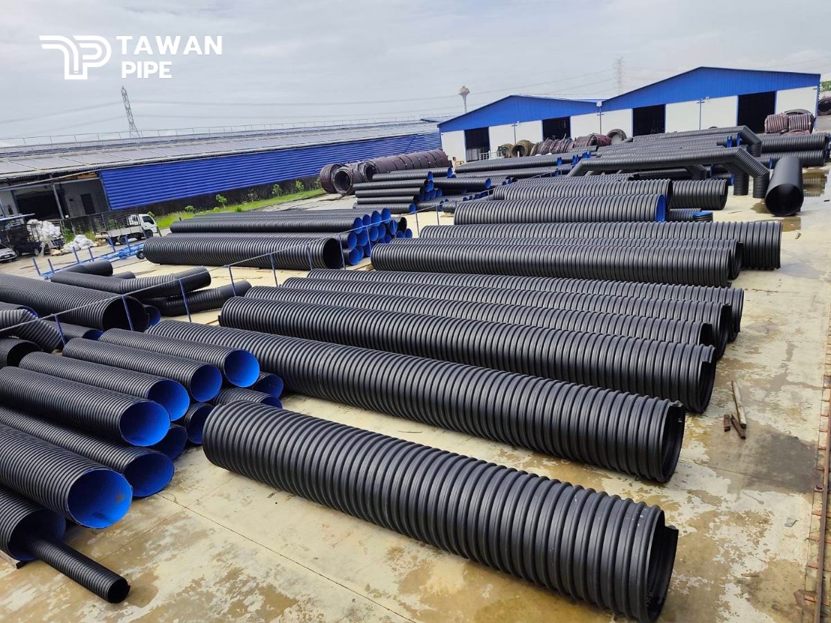 ท่อลอนระบายน้ำ HDPE เสริมเหล็ก ผนังสองชั้น ชนิด II SN10 ขนาด 1000 มม. ยาว 15 เมตร มุมที่ 3
